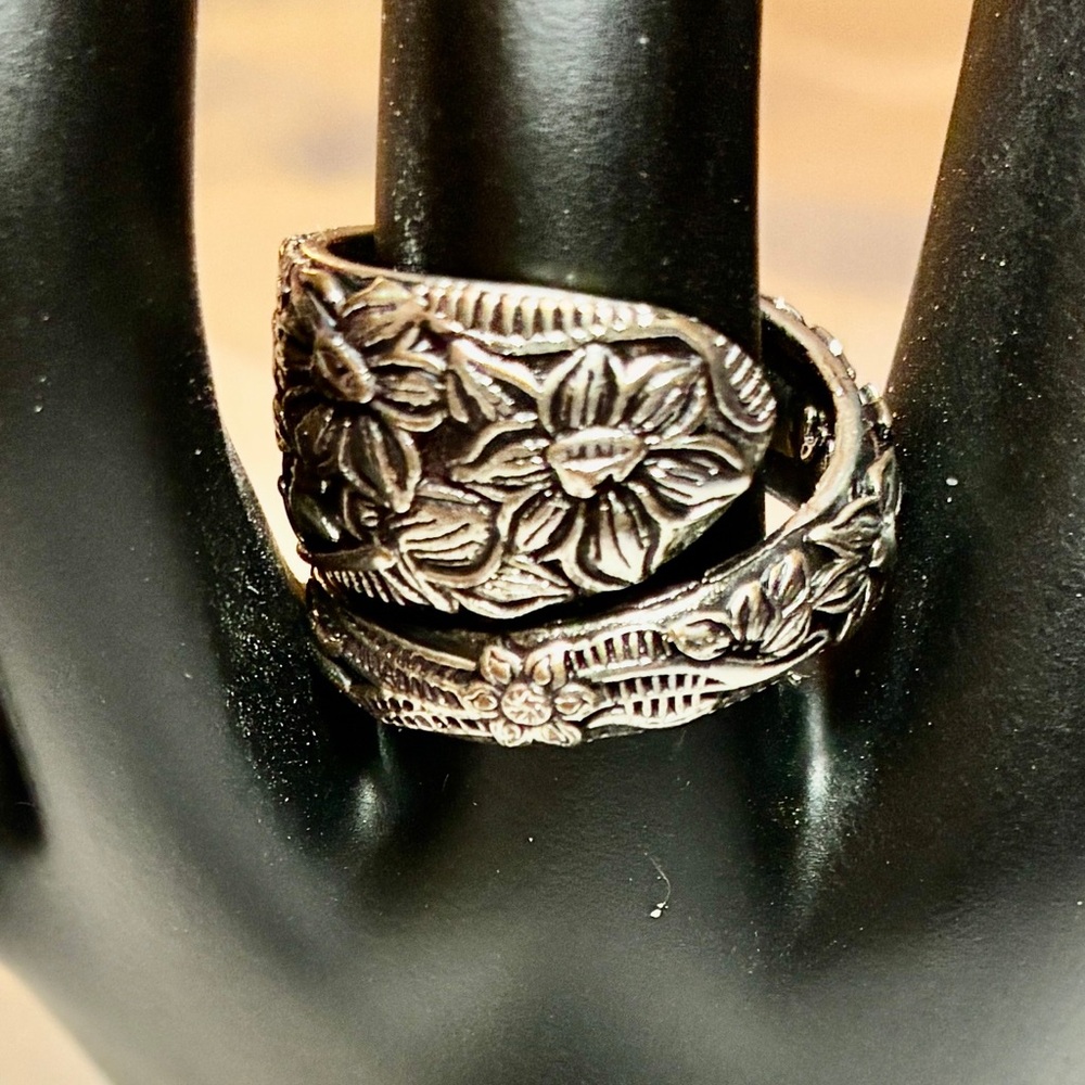 Floral Engraved Spoon Ring - Women's Statement Band in 9.25 Sterling Silver - Picture 7 of 15